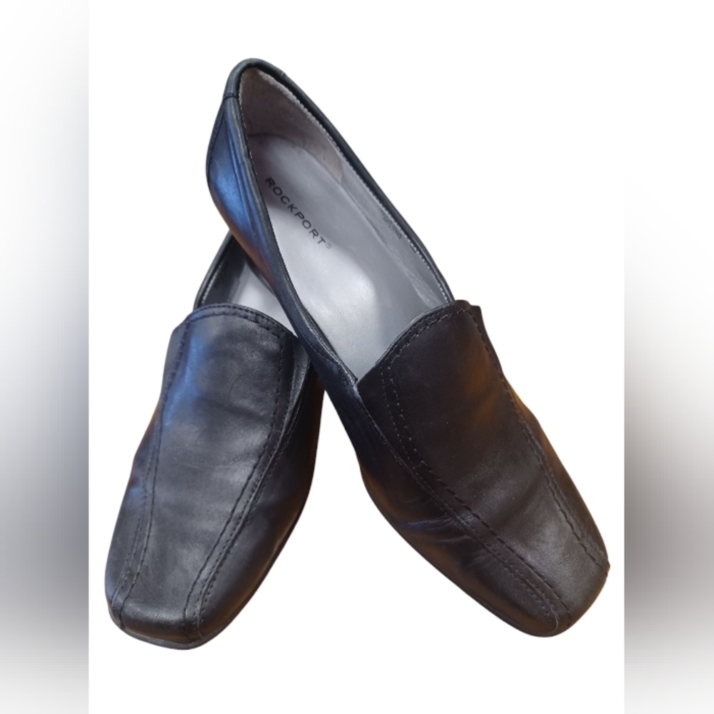 Rockport EUC Black Leather Loafers Size 9M